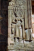 Chau Say Tevoda temple - devata bas relief on the main shrine 